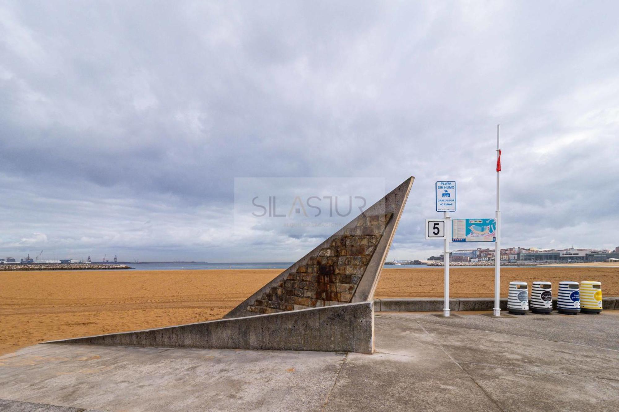 A Pie De Playa B By Silastur Gijón Extérieur photo